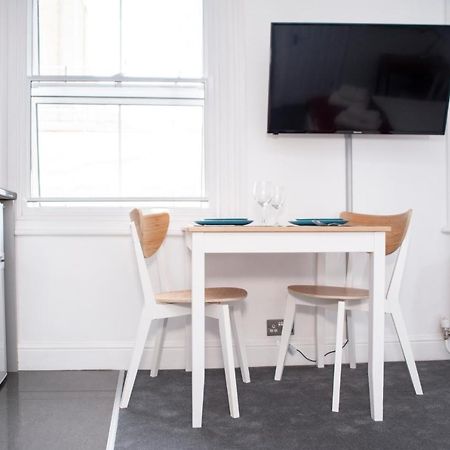 Special Offer! Lovely Studio - Zone 1 - Hyde Park Londra Exterior foto
